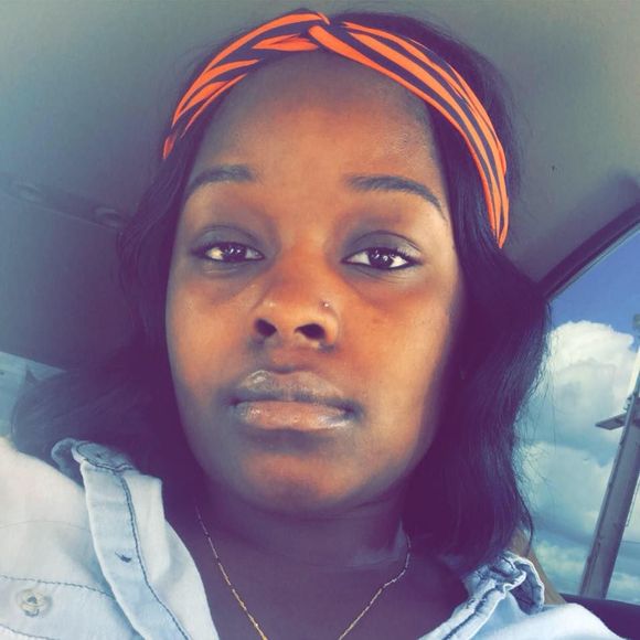 Meet your Posher, Tyiesha - Picture 1 of 1